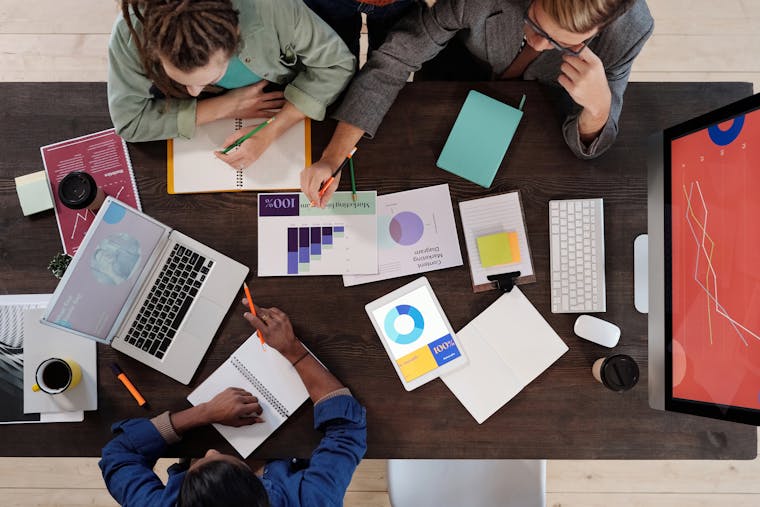 Domestic Credit Reports: Your Strategic Tool for Safer Business Decisions